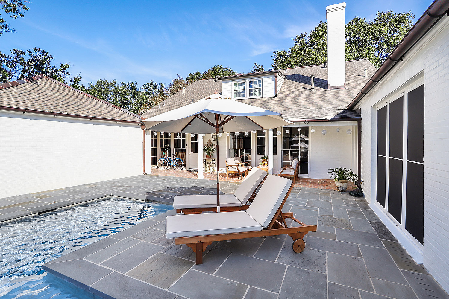Baton Rouge Pool with Hot Tub Outdoor Pool Entertainment Area